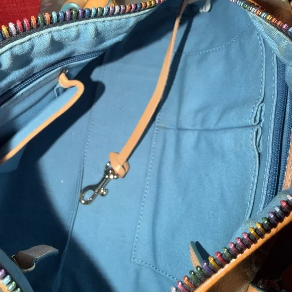 Vintage Dooney & Burke - Picture 9 of 9